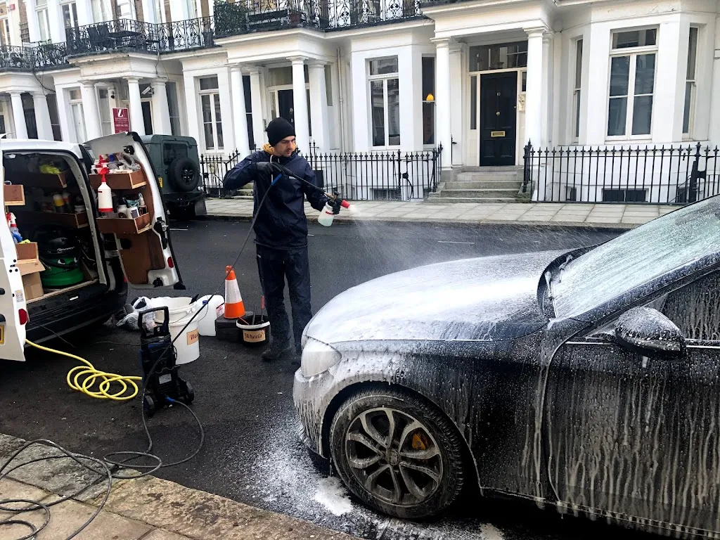 Valiant Valeting Ltd.