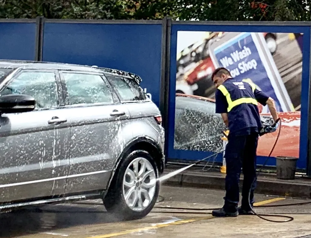 Waves Car Wash