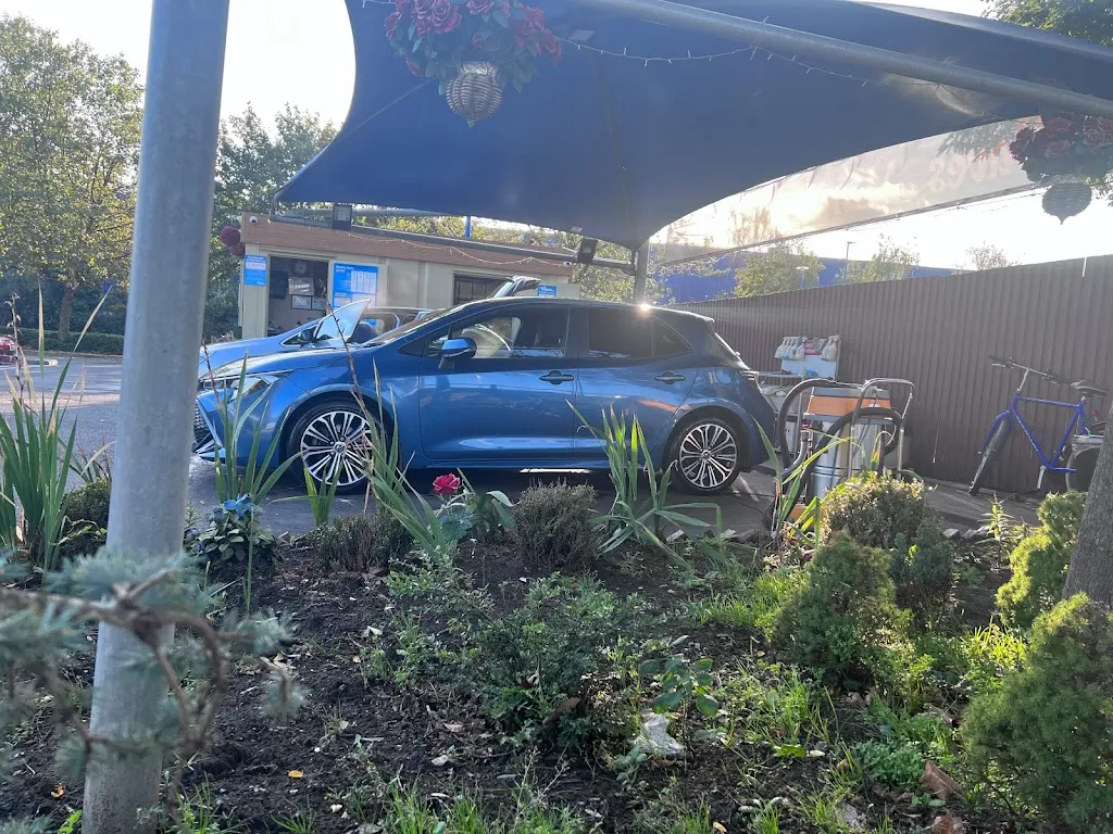 Waves Hand Car Wash Brent Park Wembley
