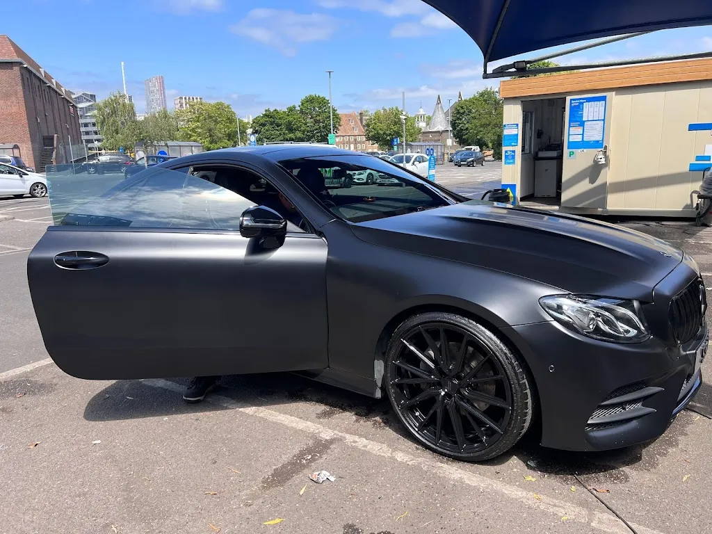 Waves Hand Car Wash Bromley-by-Bow