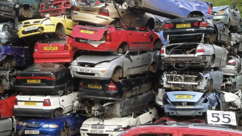We buy cars vans trucks and forklifts. Also provide recovery and hiab transport service