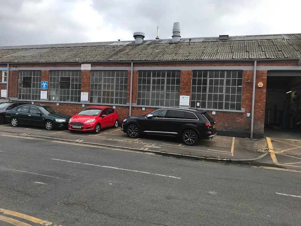 WEMBLEY MOTORS Peugeot