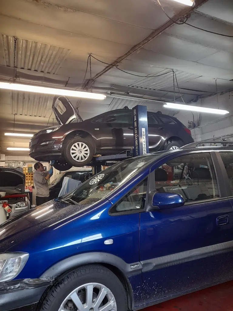 Wimbledon Garages Ltd