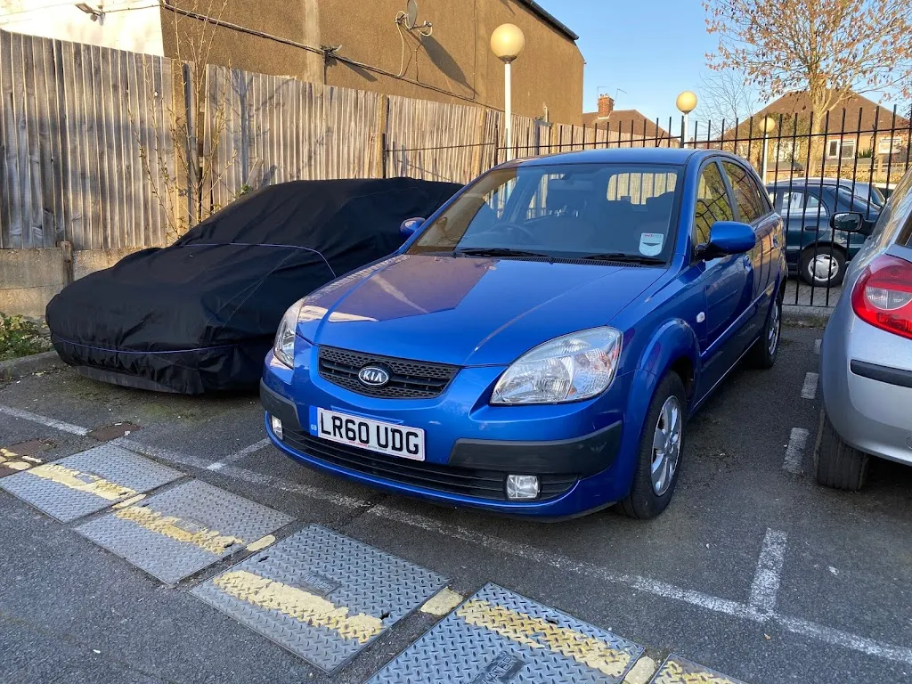 Woodseer Autos