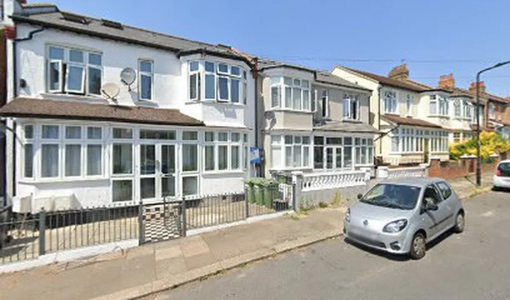 4D Electrical and building services
