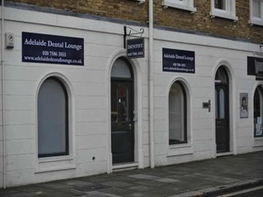 Adelaide Dental Lounge
