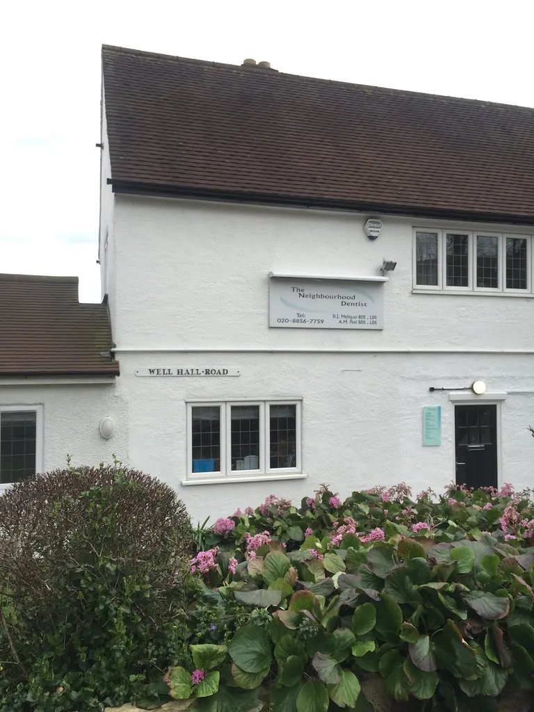 AR Smiles (formerly The Neighbourhood Dentist)