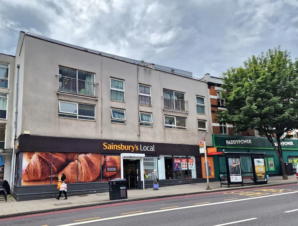 Argos Archway Local (Sainsbury's C&C)