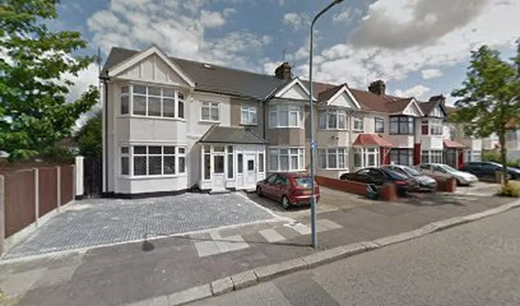 B S Electrical Services Uk Ltd