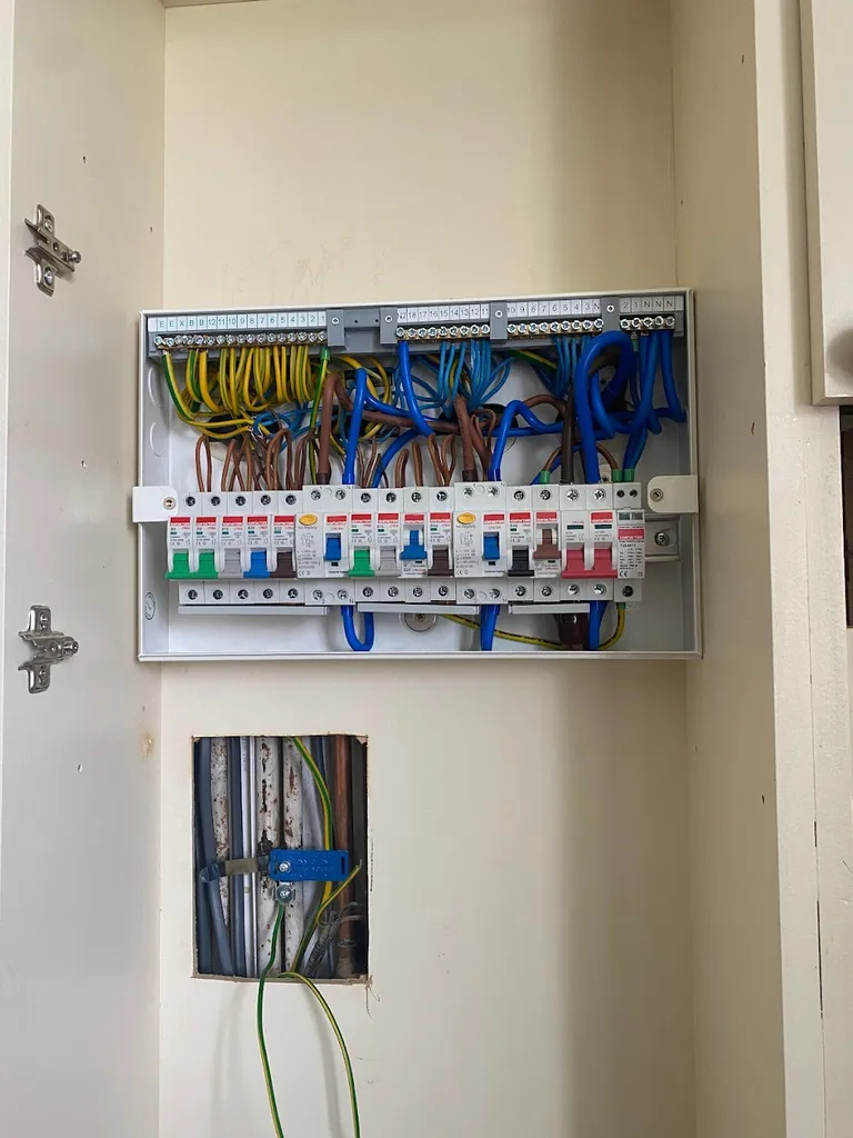 Bedoya Electrical - Electricians Clapham