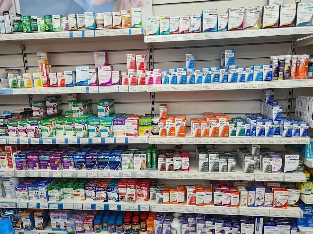 Belmont Pharmacy + Travel Clinic + Yellow Fever Centre