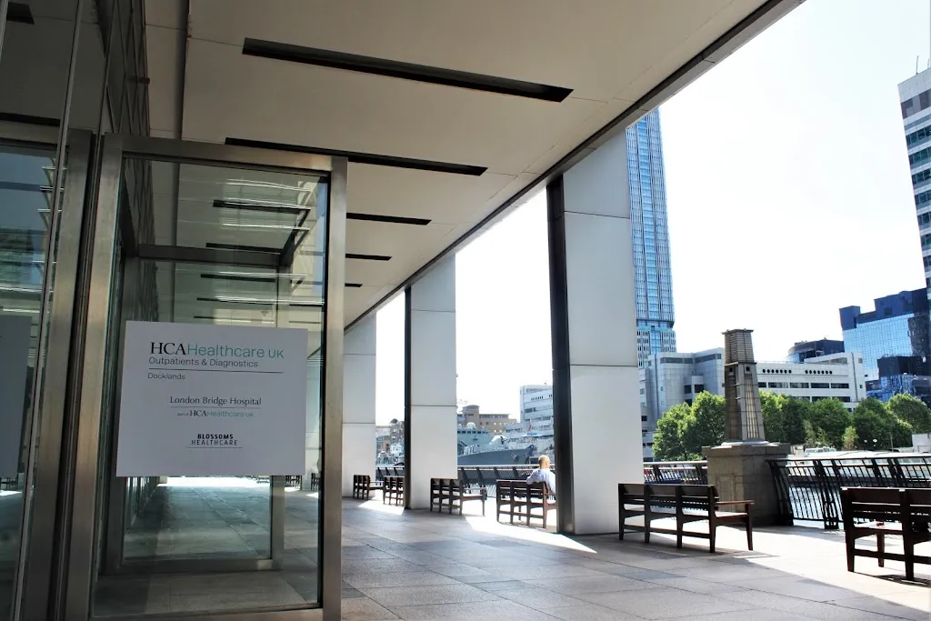 Blossoms Healthcare - Canary Wharf