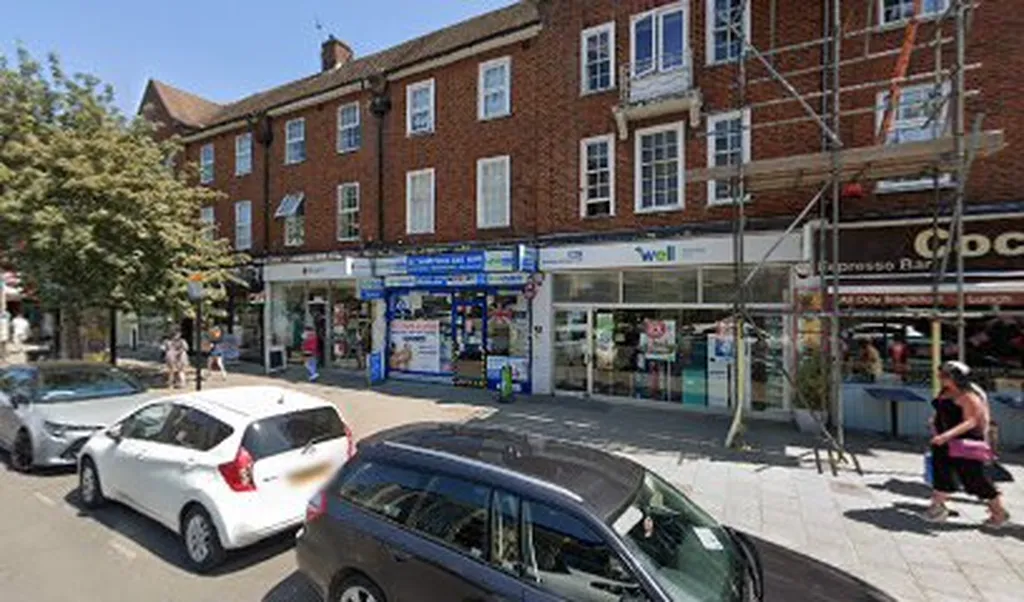 British Red Cross shop, Eltham