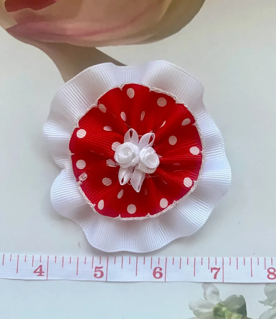 Daisy Bows little boutique