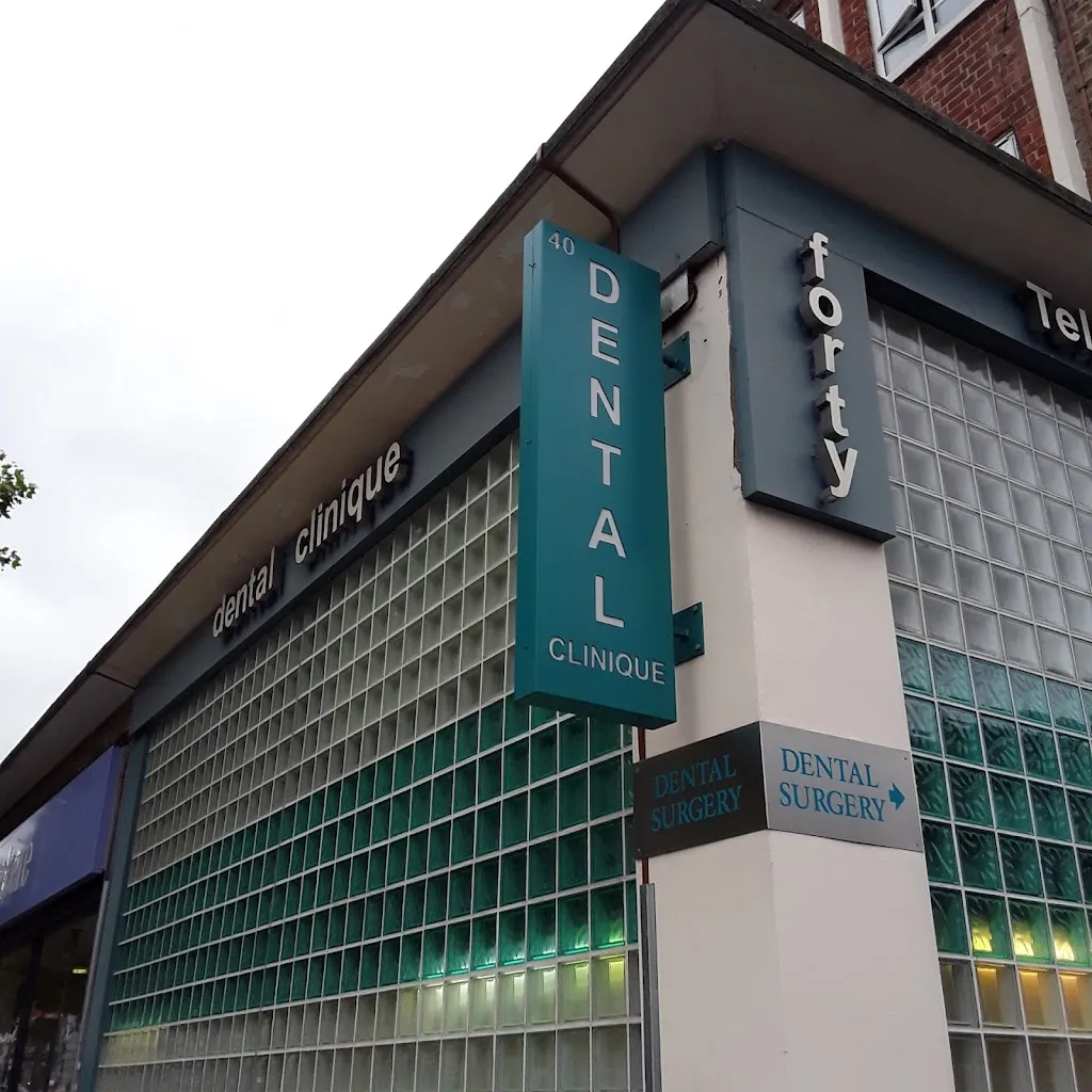 Dental Clinique