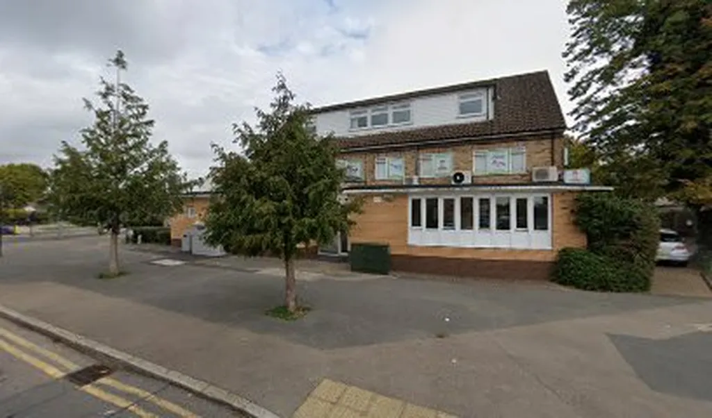 Dr D Goldwater - Simpson House Medical Centre