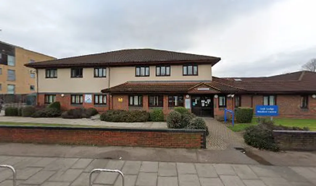 Dr H Dawson - Oak Lodge Medical Centre