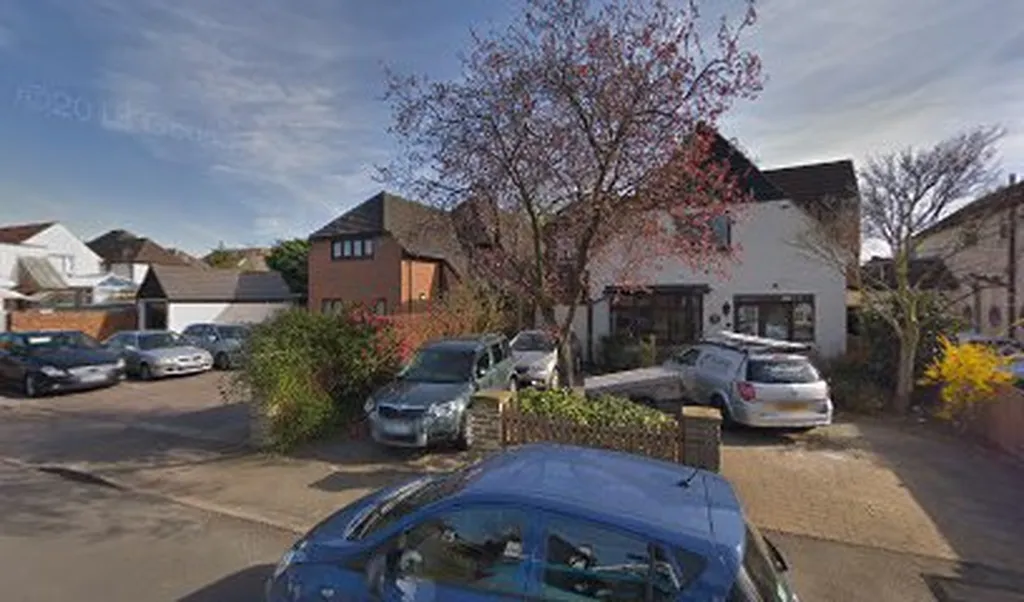 Dr I P Humberstone - Little Gaynes Surgery