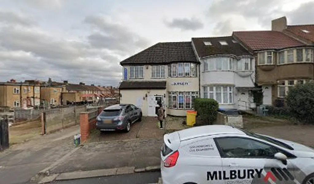 Dr I Ukachukwu - Wakemans Hill Surgery
