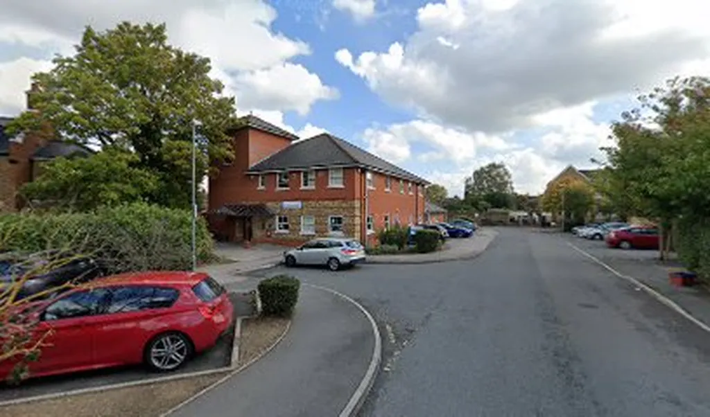 Dr Loomba & Dr Merry - Thornbury Road Centre for Health