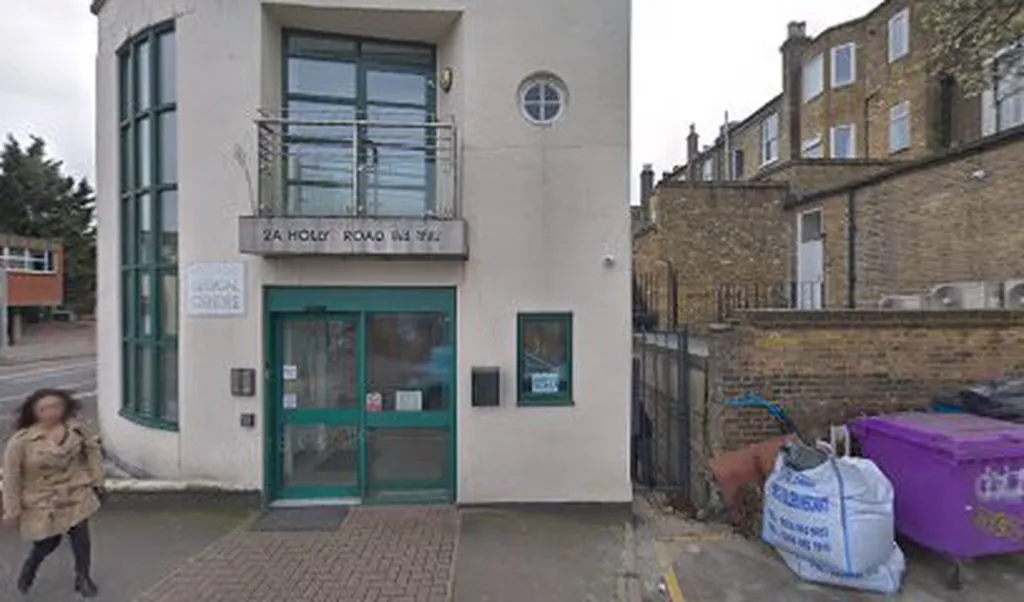 Dr N A Thakrar - Holly Road Medical Centre