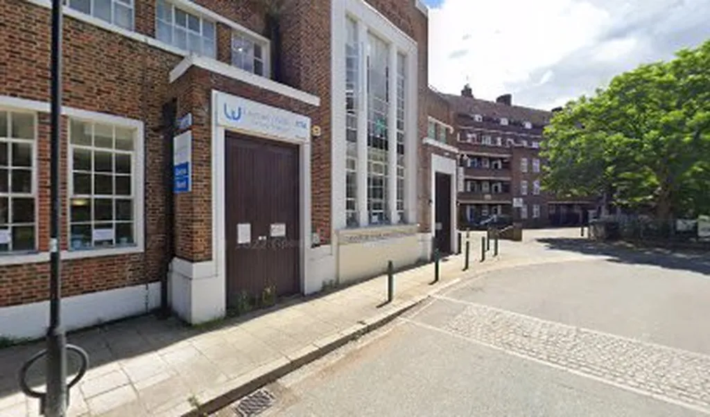 Dr R Quinn - Lambeth Walk Group Practice