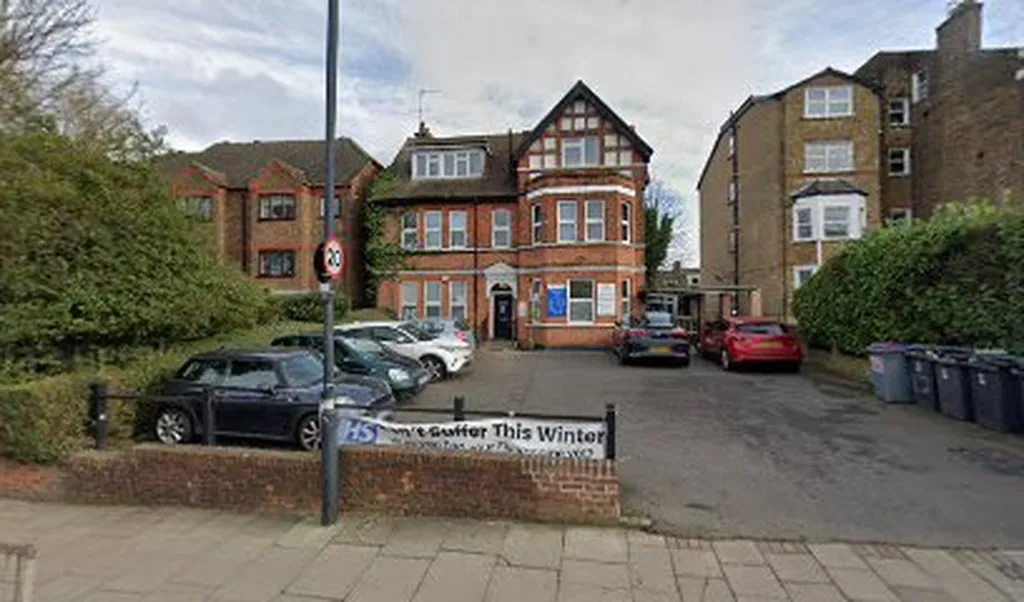 Dr S Davis - Rutland House Surgery