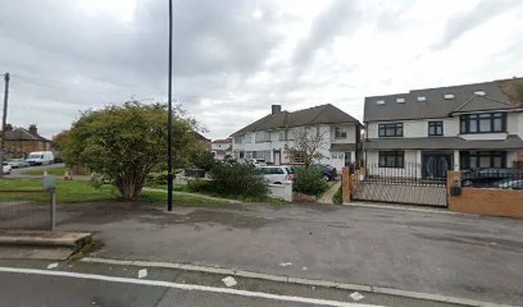 Dr S Perera - Crosslands Surgery