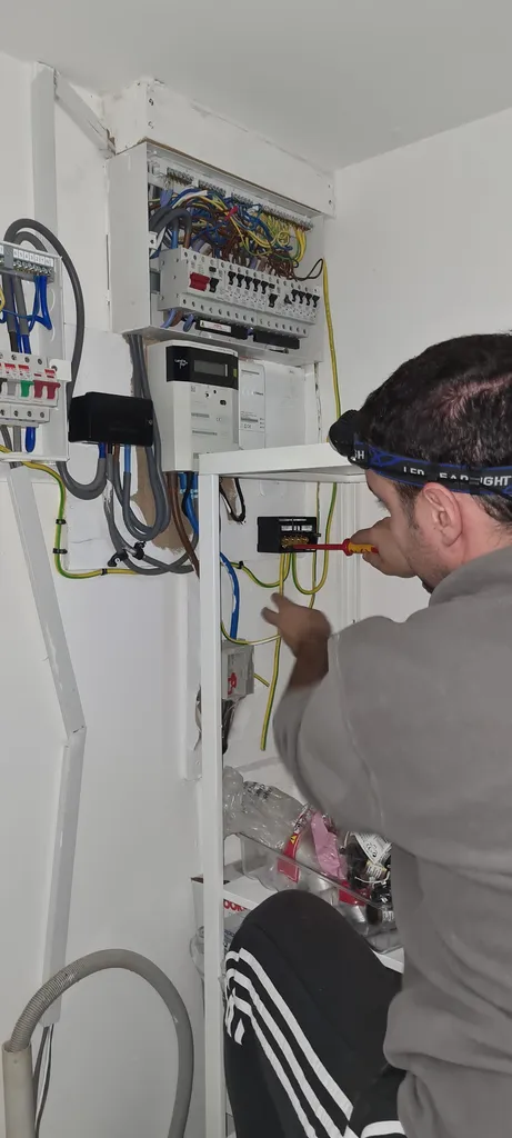 EB Electrical Services