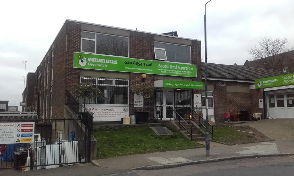 Emmaus (Greenwich) Plumstead Shop