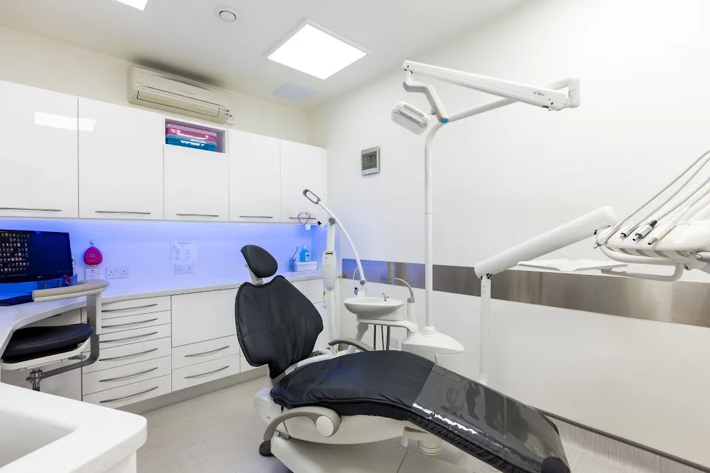H Williams & Associates Dental Surgery