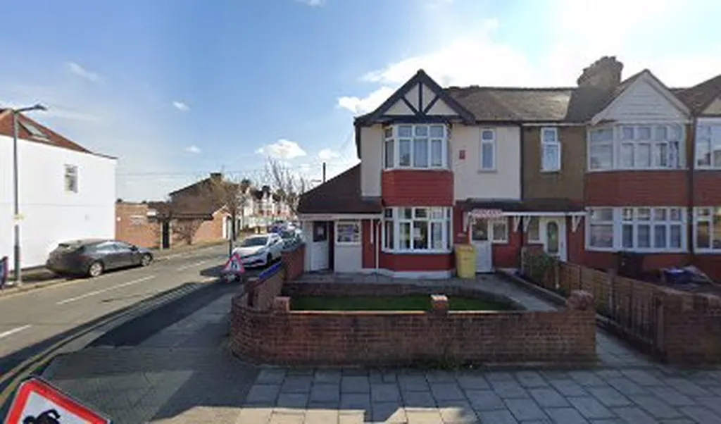 Hainault Surgery
