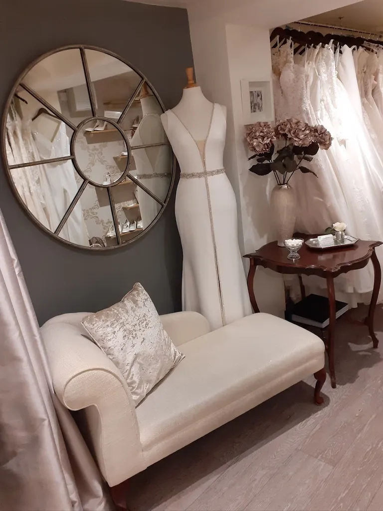 Hayley Elizabeth Bridal