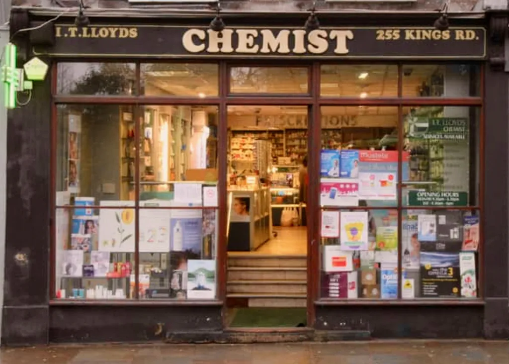 I.T. Lloyd Chemist