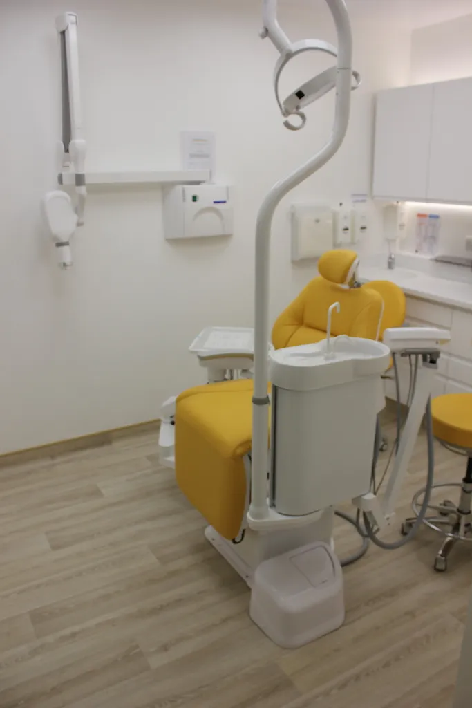 J&R Dental Ruislip