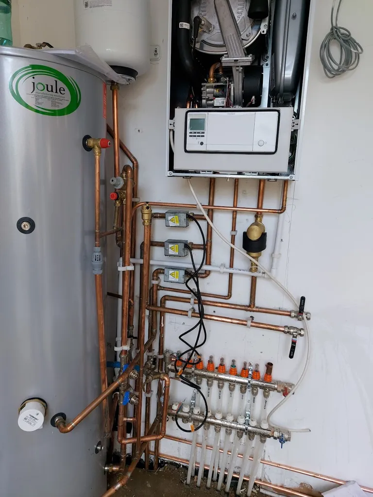 L H Electrical & Plumbing
