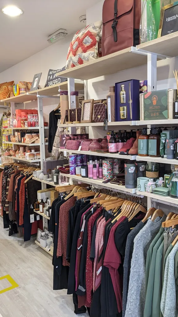 Lark Earlsfield