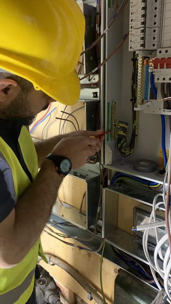 Lightec Electrics LTD