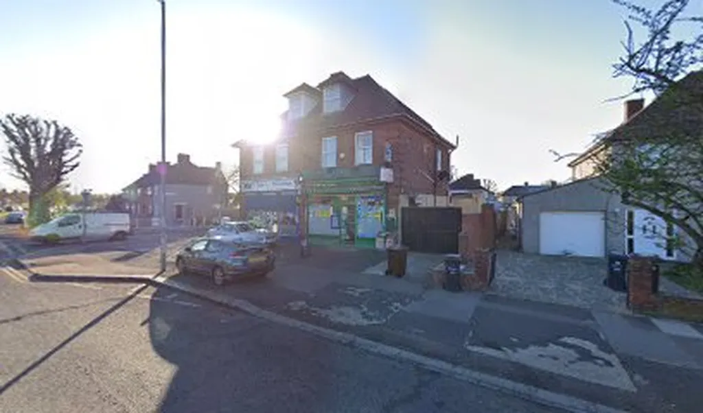 LONDIS BECONTREE AVENUE DAGENHAM