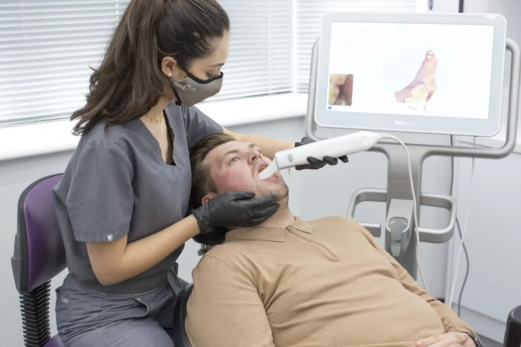 Love Teeth Dental