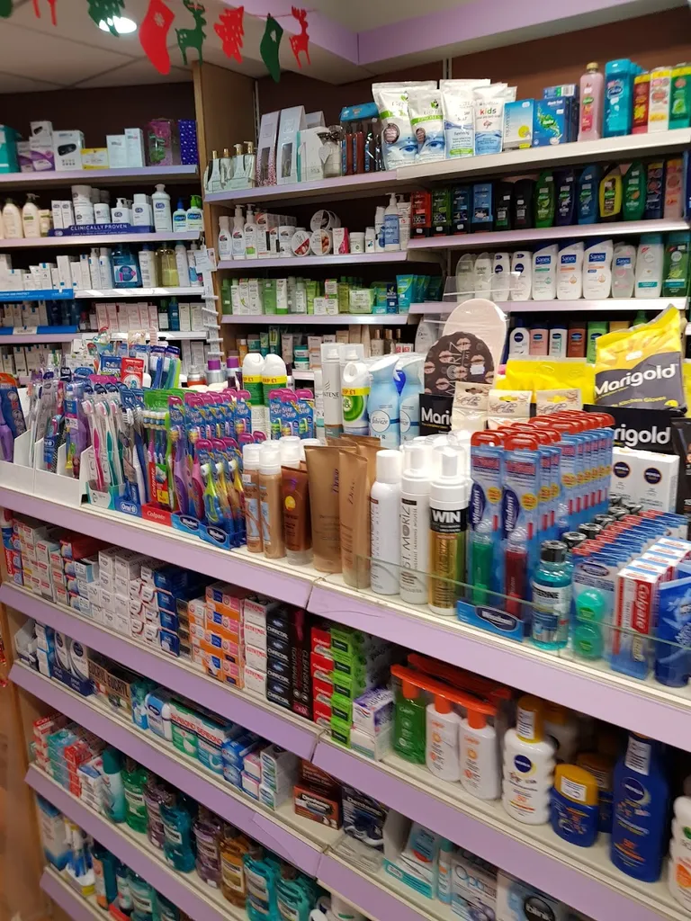 Mahesh Chemist & Travel Clinic
