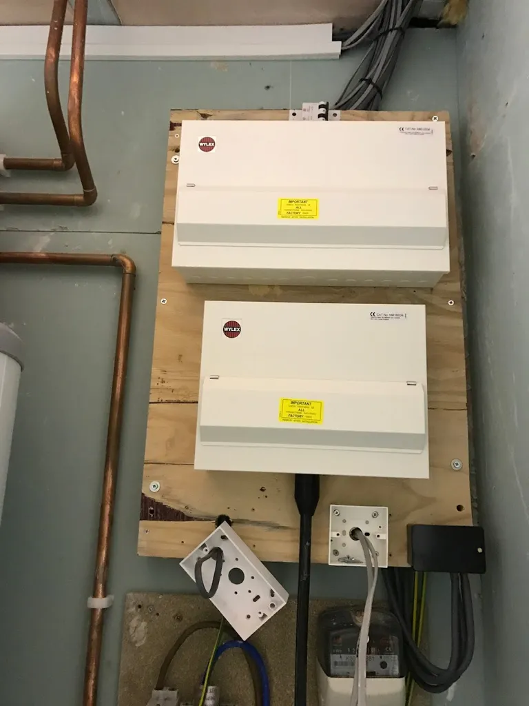 N13 Electrical Services