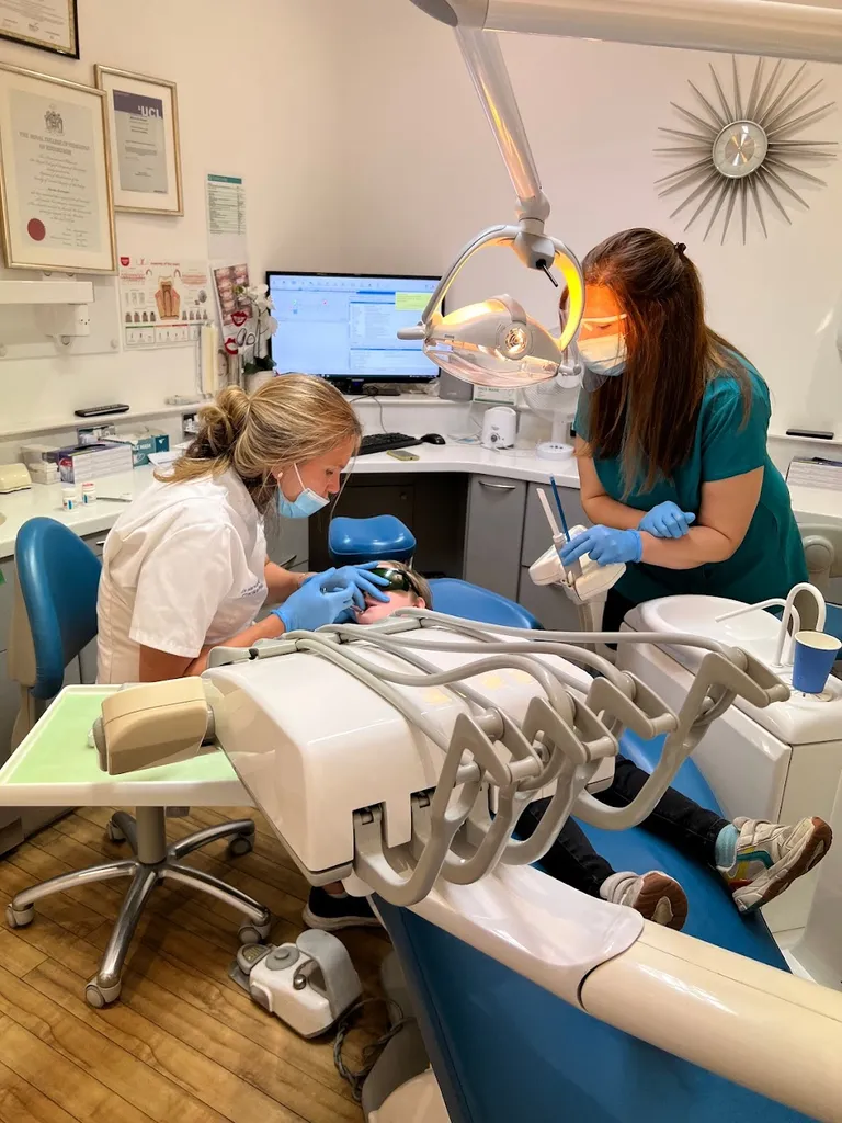 Oracare Dental