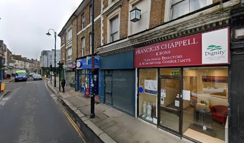 Palace Mini Mart