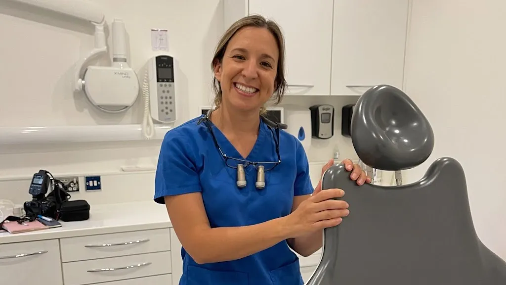 Perio and Implant Dental Referral Centre