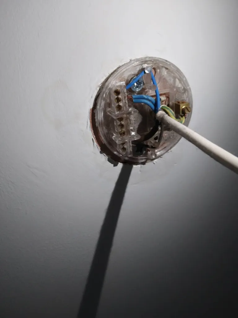 Redbridge Electrical And Heating Ltd
