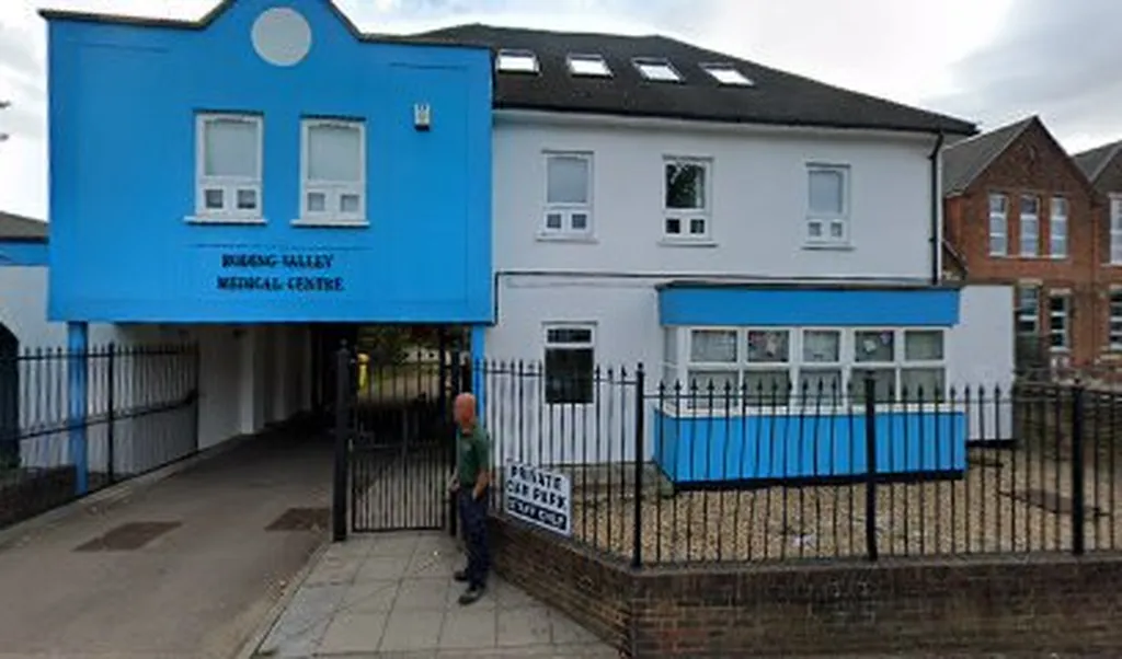 Roding Valley Medical Centre - Drs Oraelosi & Partners