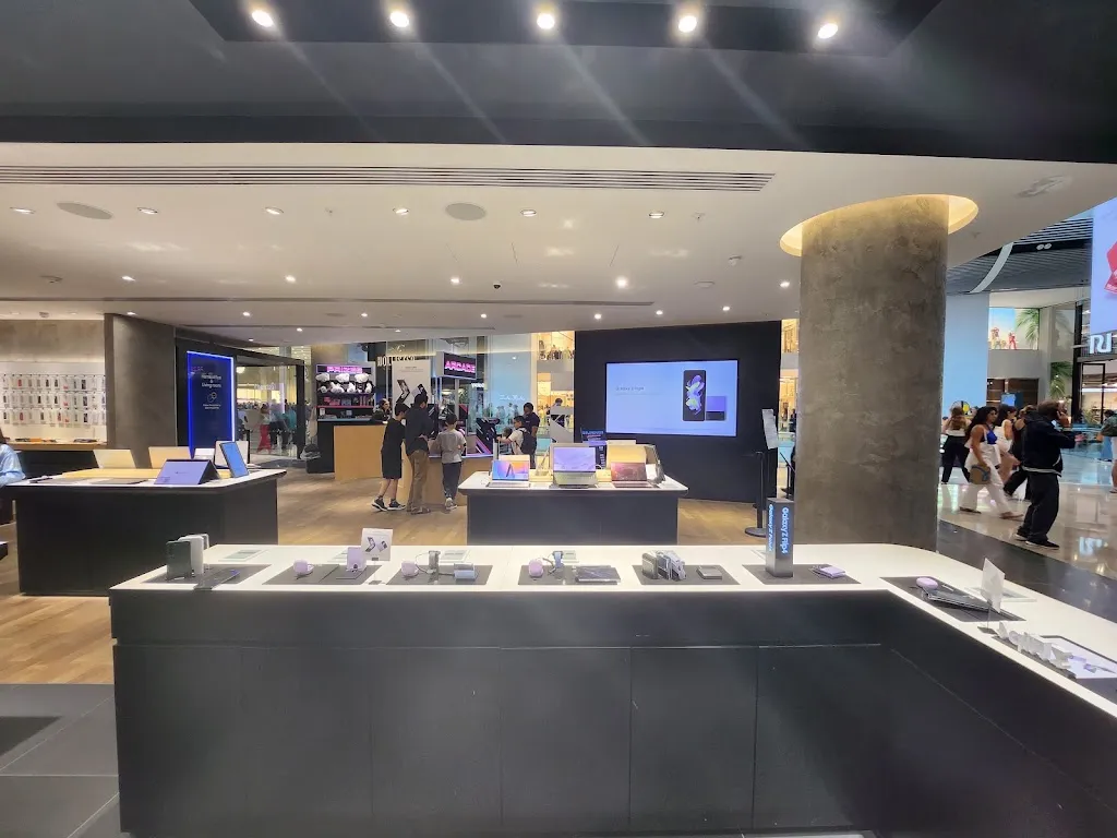 Samsung Experience Store