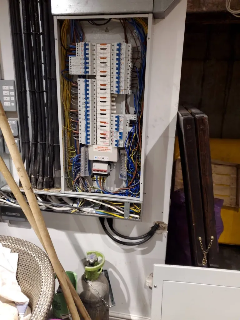 Swift Electrical Services Pinner