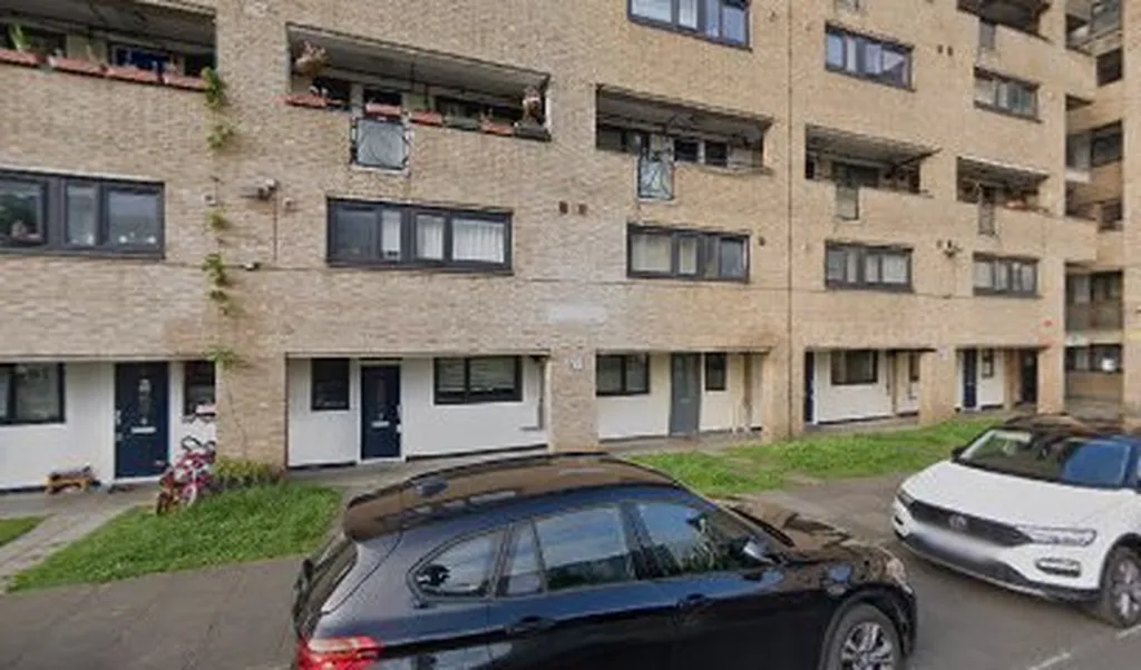 Theobalds Court